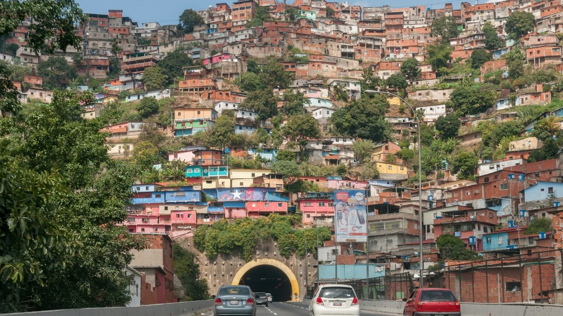 barrio-546244_1280