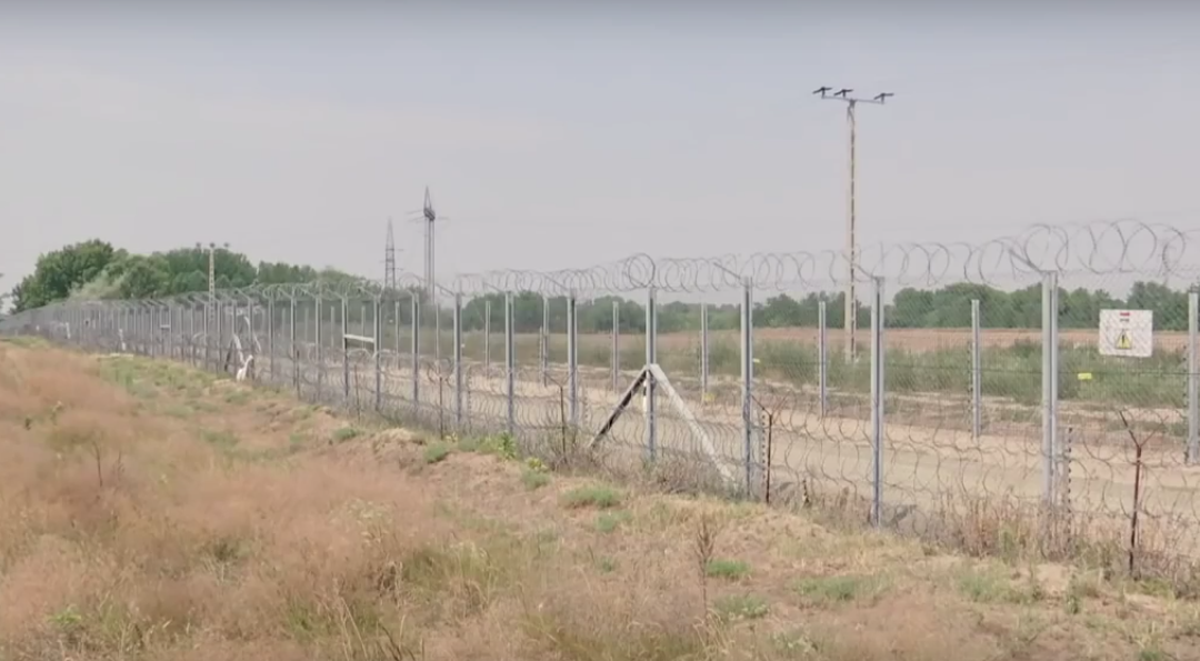 ‘Hongarije: een migratievrije zone!’