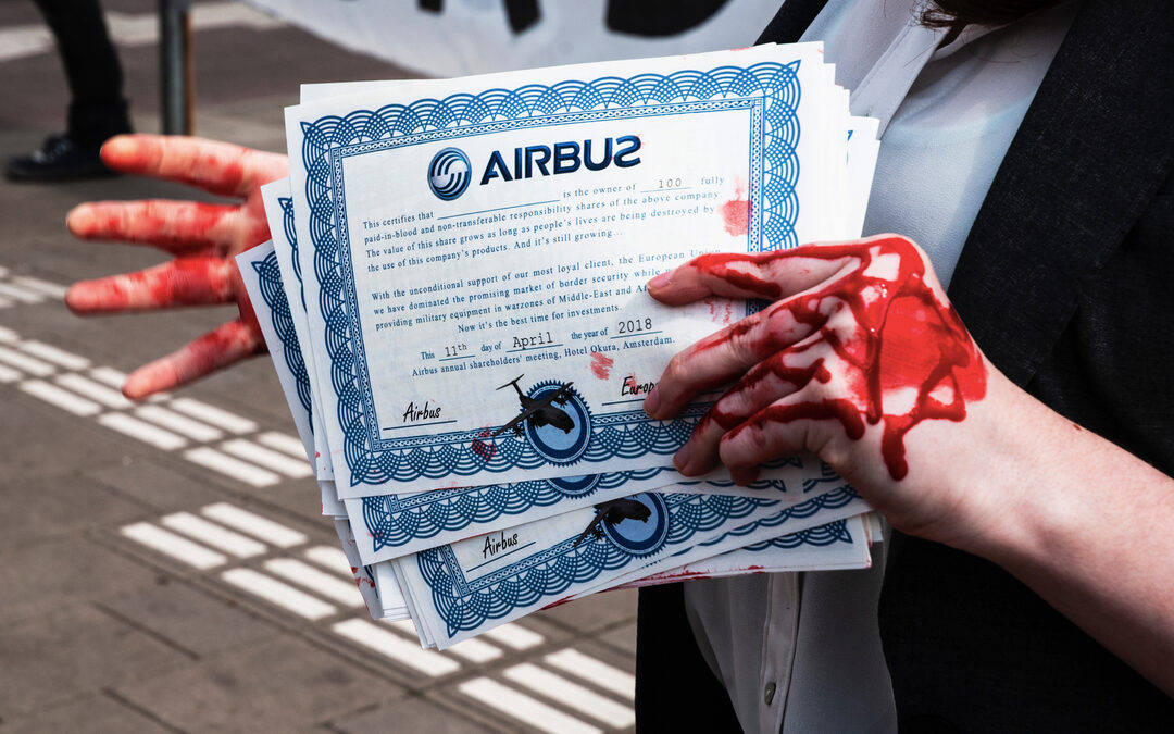 Vliegtuigbouwer Airbus verdient aan vluchtelingencrisis