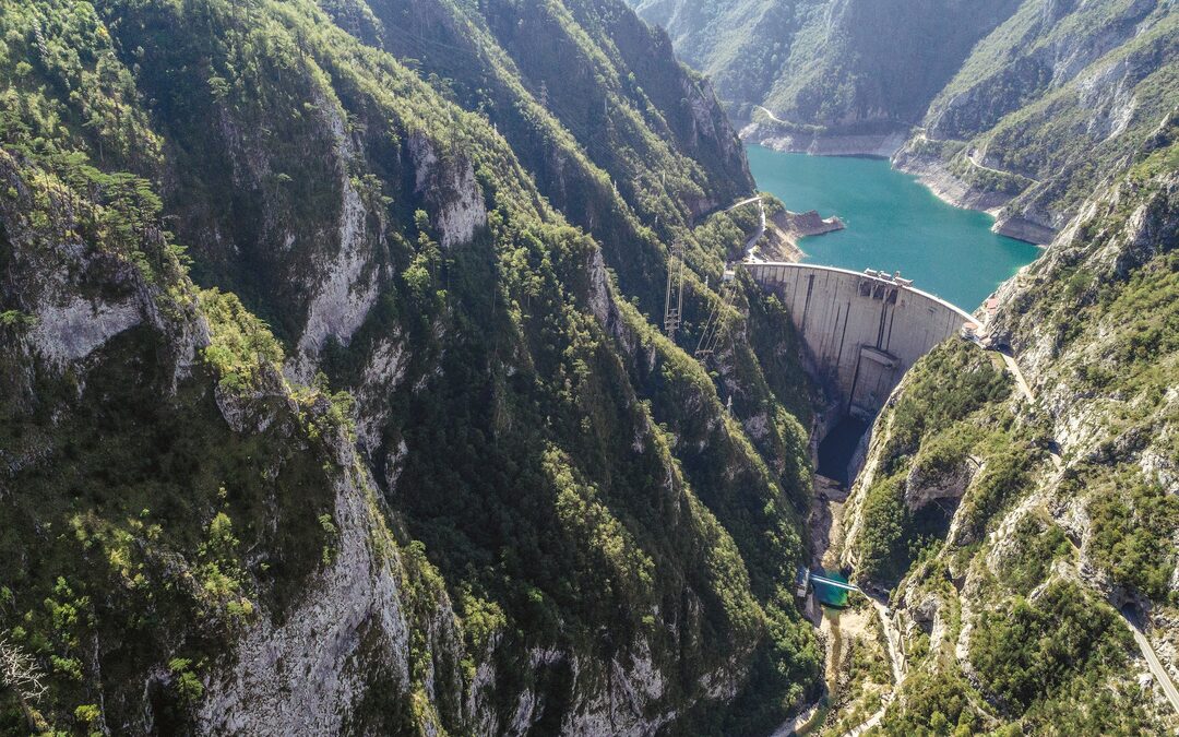Europa’s laatste wilde rivier ligt straks vol met dammen