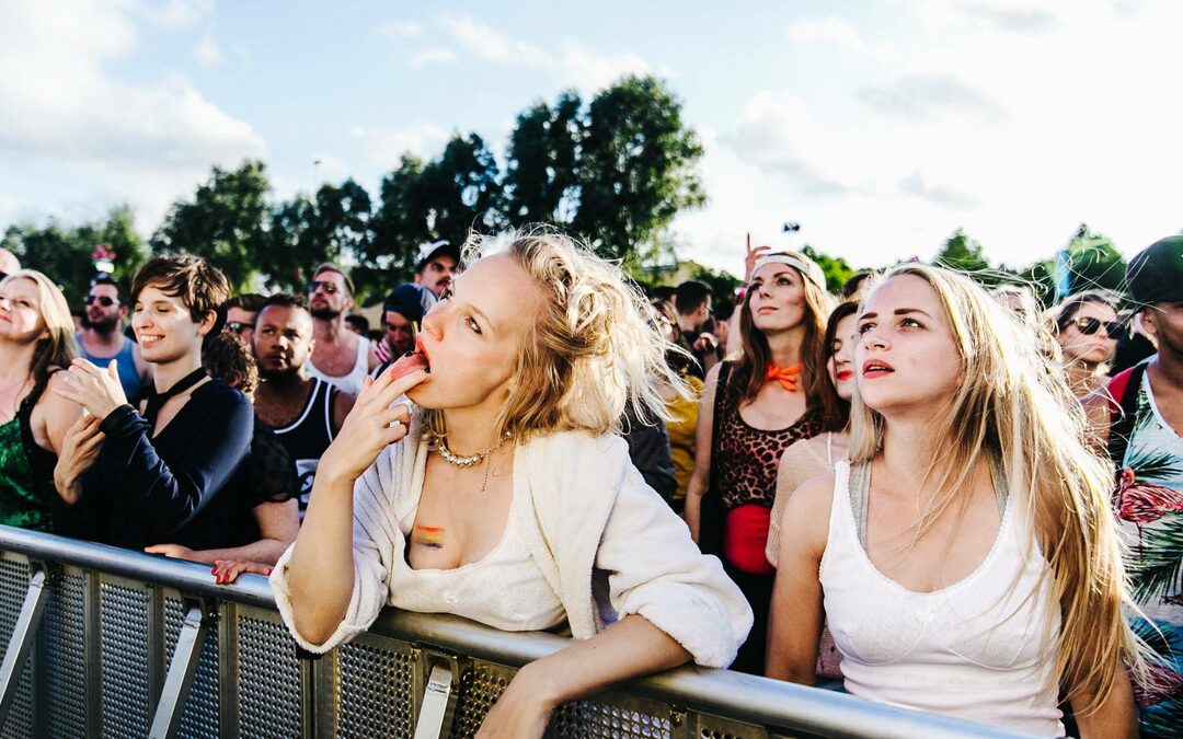 Net iets meer vrouwen op Nederlandse zomerfestivals dan voorheen