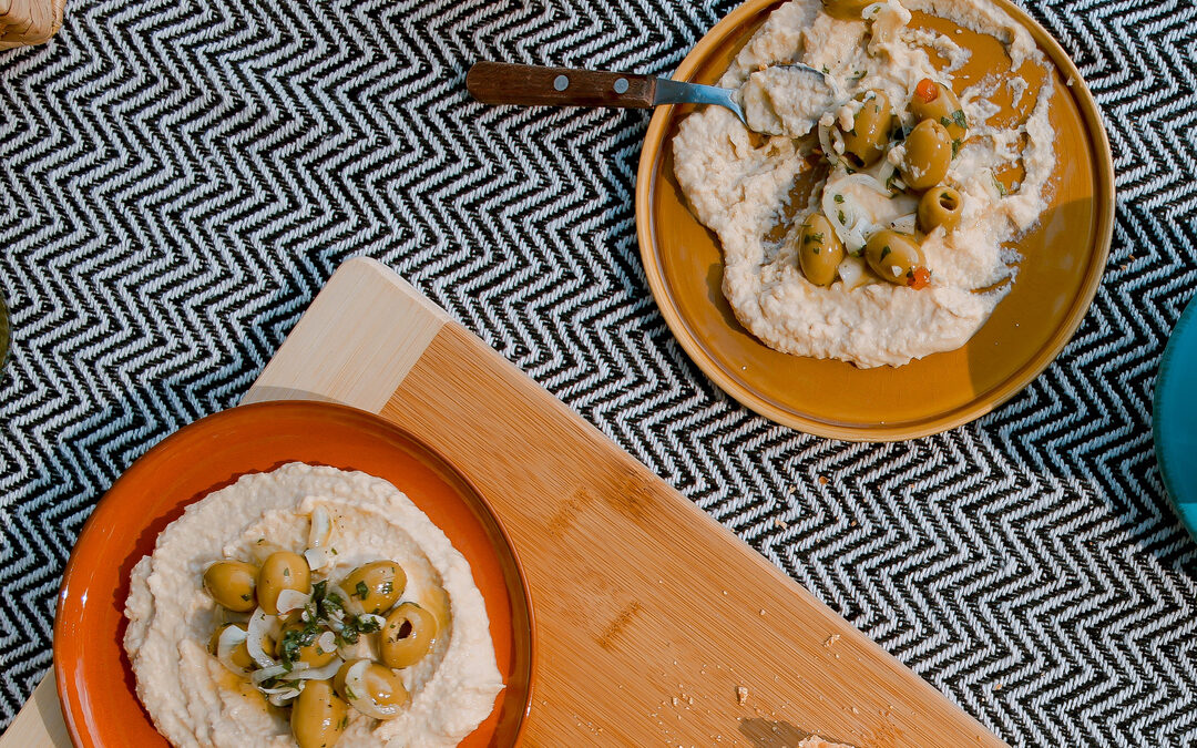 The making of hummus