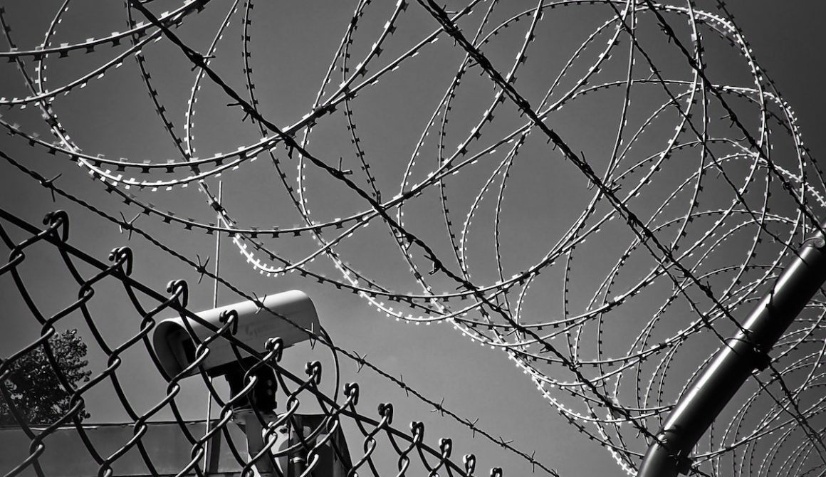abstract-barbed-wire-black-white-274886