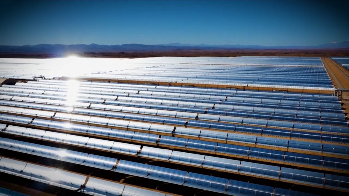 MAROKKO III Marokko zet vol in op zonne-energie. (4)