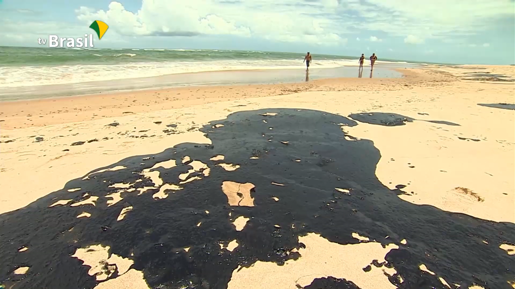 1024px-2019_Northeast_Brazil_oil_spill