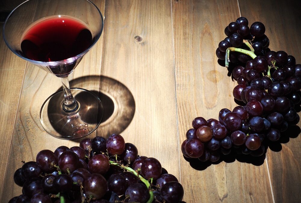 Resveratrol: het goede van rode wijn in een capsule