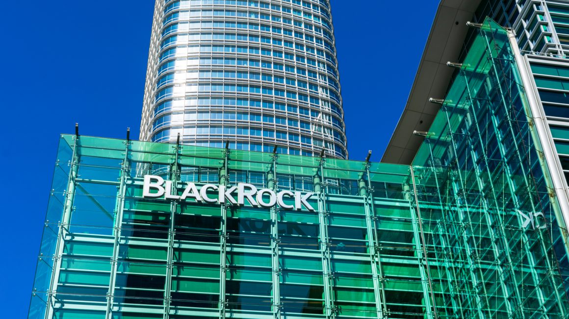BlackRock financial investment management corporation office building in Silicon Valley – San Francisco, California, USA – 2020