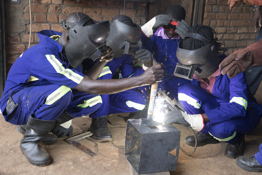 RS55874_Uganda_Oct_2018_Hoima_GS_0030-scr.jpg