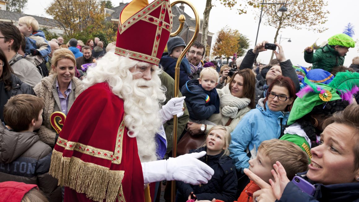 Arrival of Sinterklaas  5 XXL