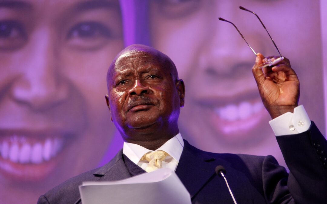 Uganda’s rotte democratie is de schuld van het Westen