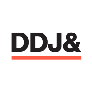DDJ& Logo wit