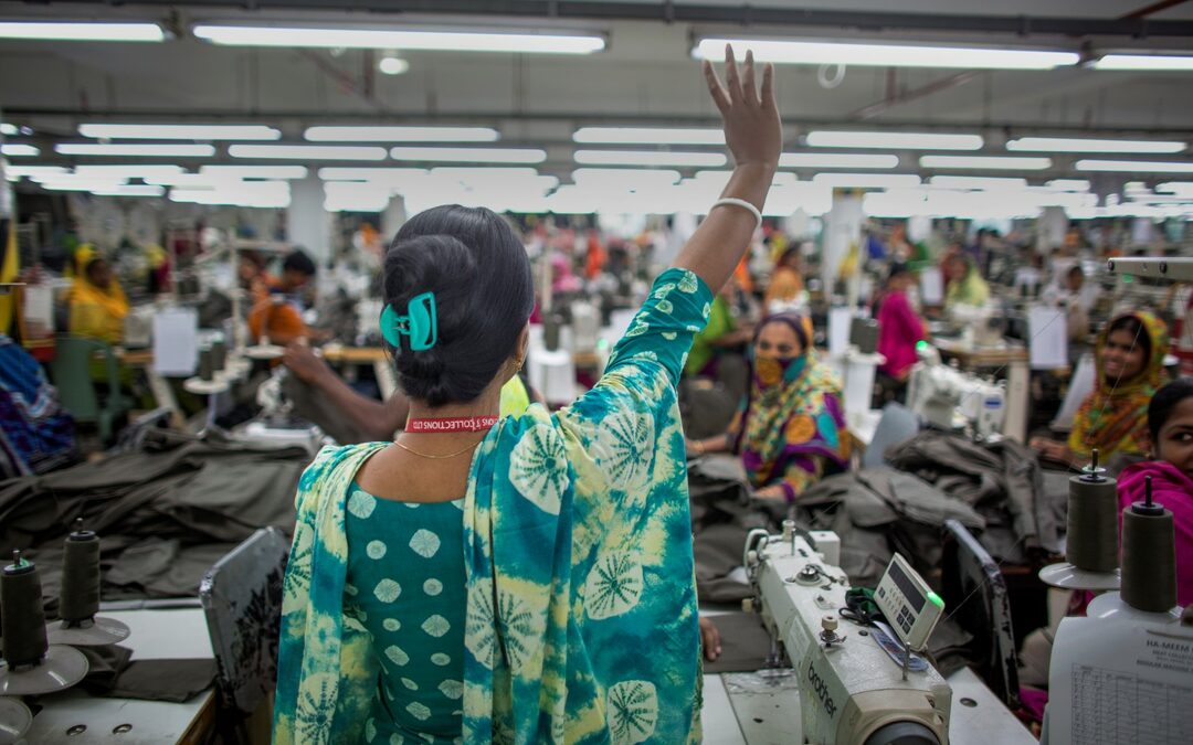 Ook kledingarbeiders krijgen Black Friday-korting: op hun loon