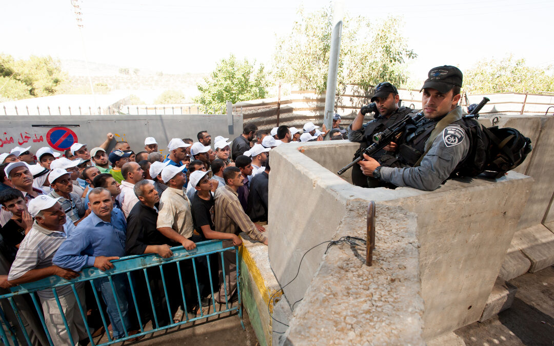 In ‘apartheids­staat’ Israël staat dis­crimi­natie van niet-Joden in de wet